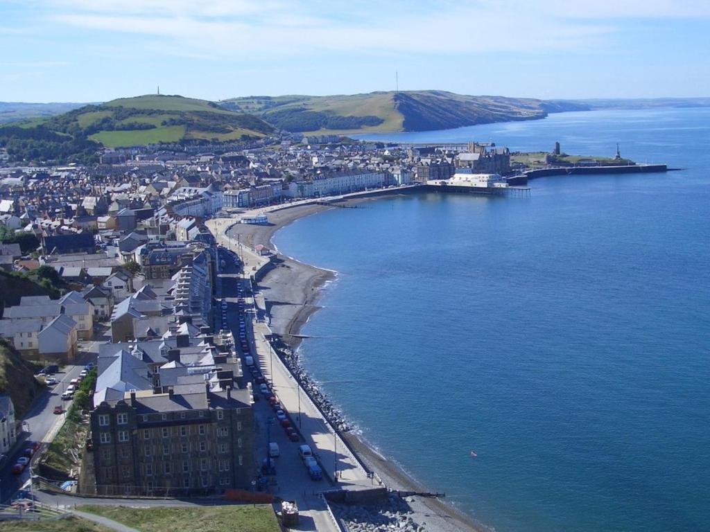 Harry'S Hotel & Restaurant Aberystwyth Exterior foto